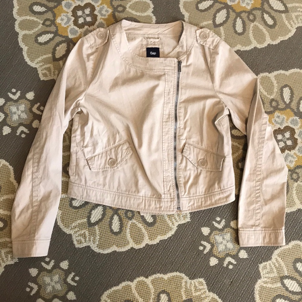 New GAP Lightweight Jacket